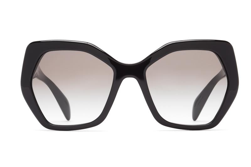 geometrické brýle jako trend pro rok 2021