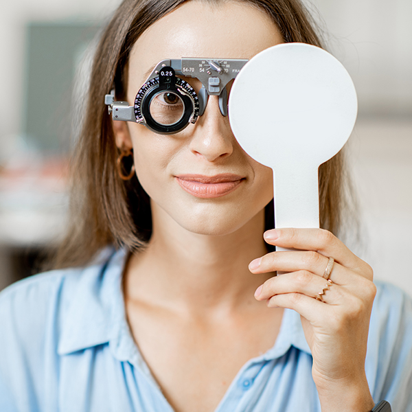Examinare oftalmologica completa + prescriptie ochelari